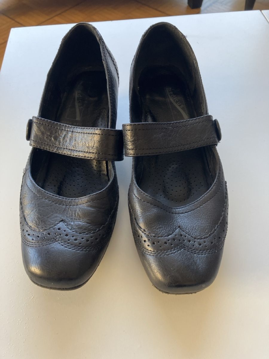 Scarpe da donna: Riemenpumps – Usato da Baden venduto da sylivianne