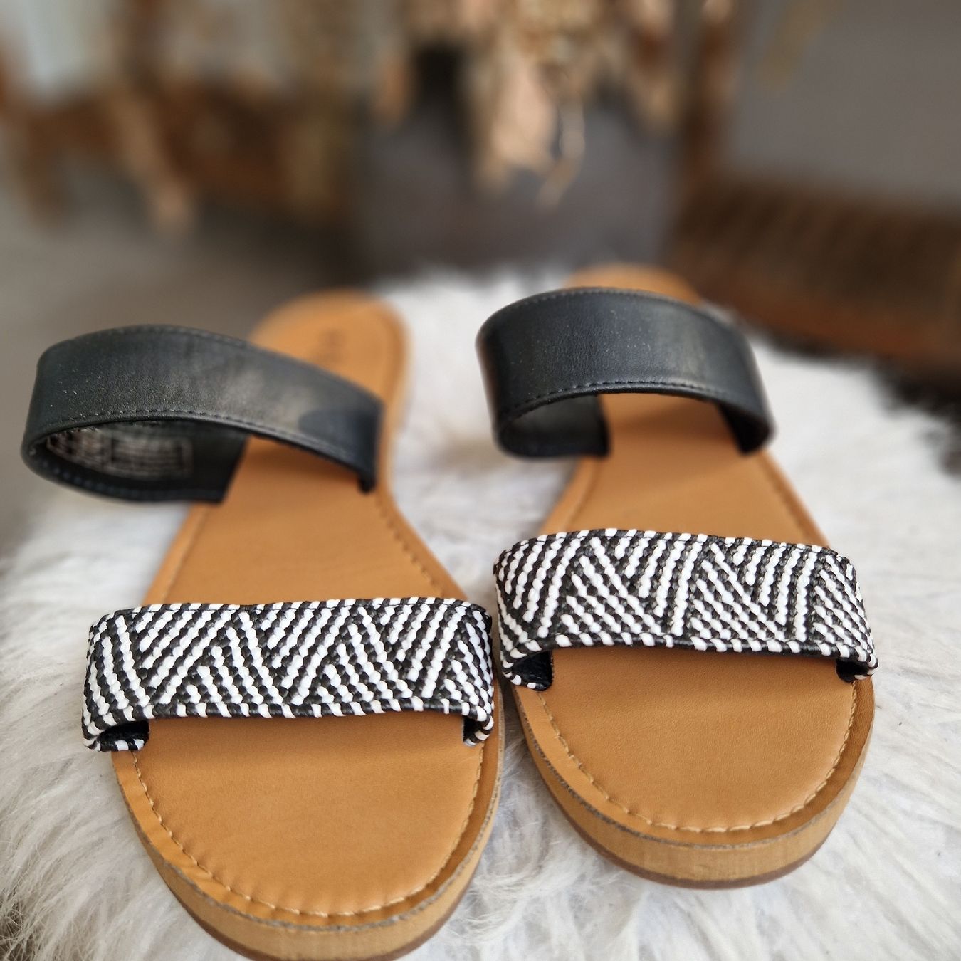 Scarpe da donna: Sandalen 2 Paar Gr. 39 – Usato da Nendeln venduto da Zopfie_
