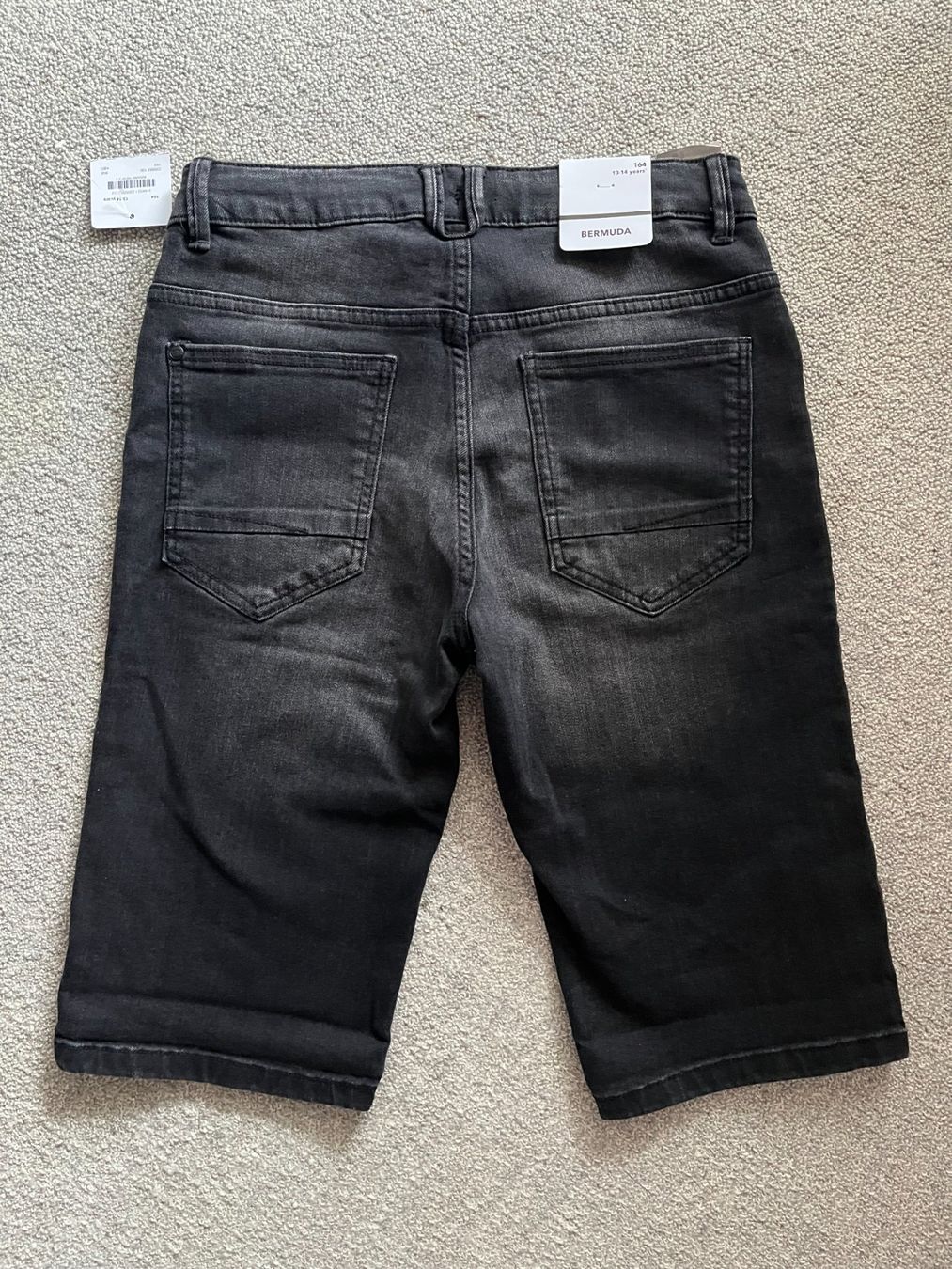 Pantaloni: Bermuda  Gr 164 Fabrikneu – Nuovo e nell'imballaggio originale da Rekingen AG venduto da nederland1 2