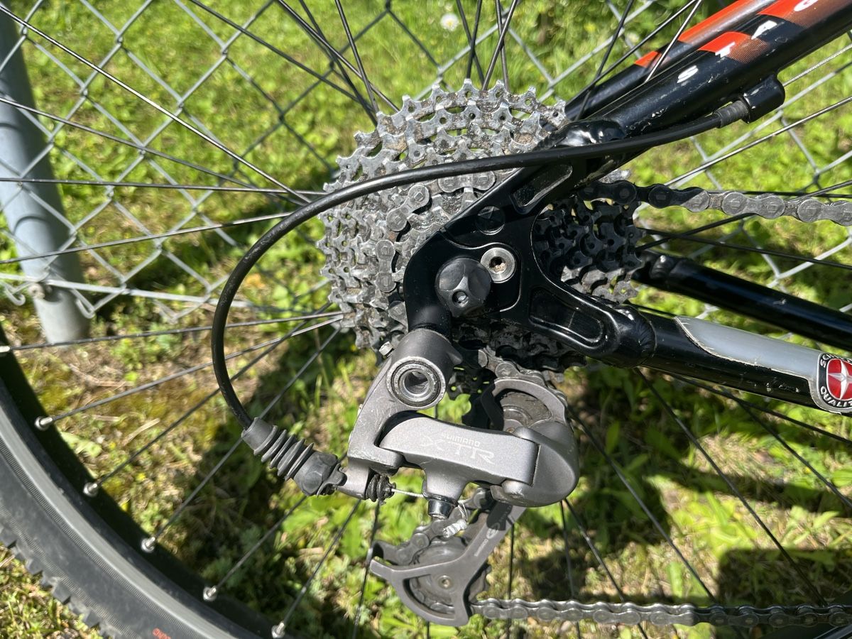 SCHWINN ROCKET 88 MTB, Fully Bike (Defekt) in Lindau für CHF 175 – nur ...