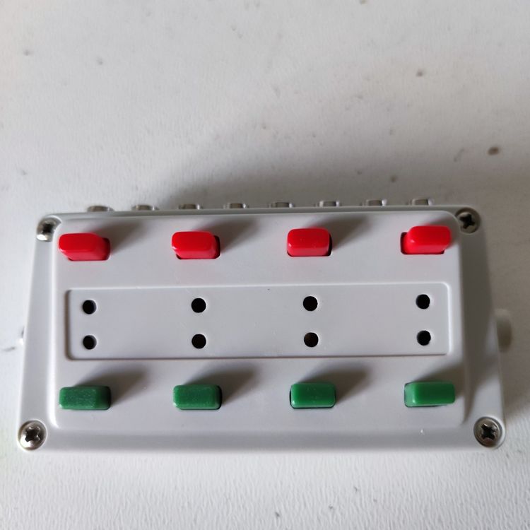 2-st-ck-schaltpulte-m-rklin-72720-kaufen-auf-ricardo