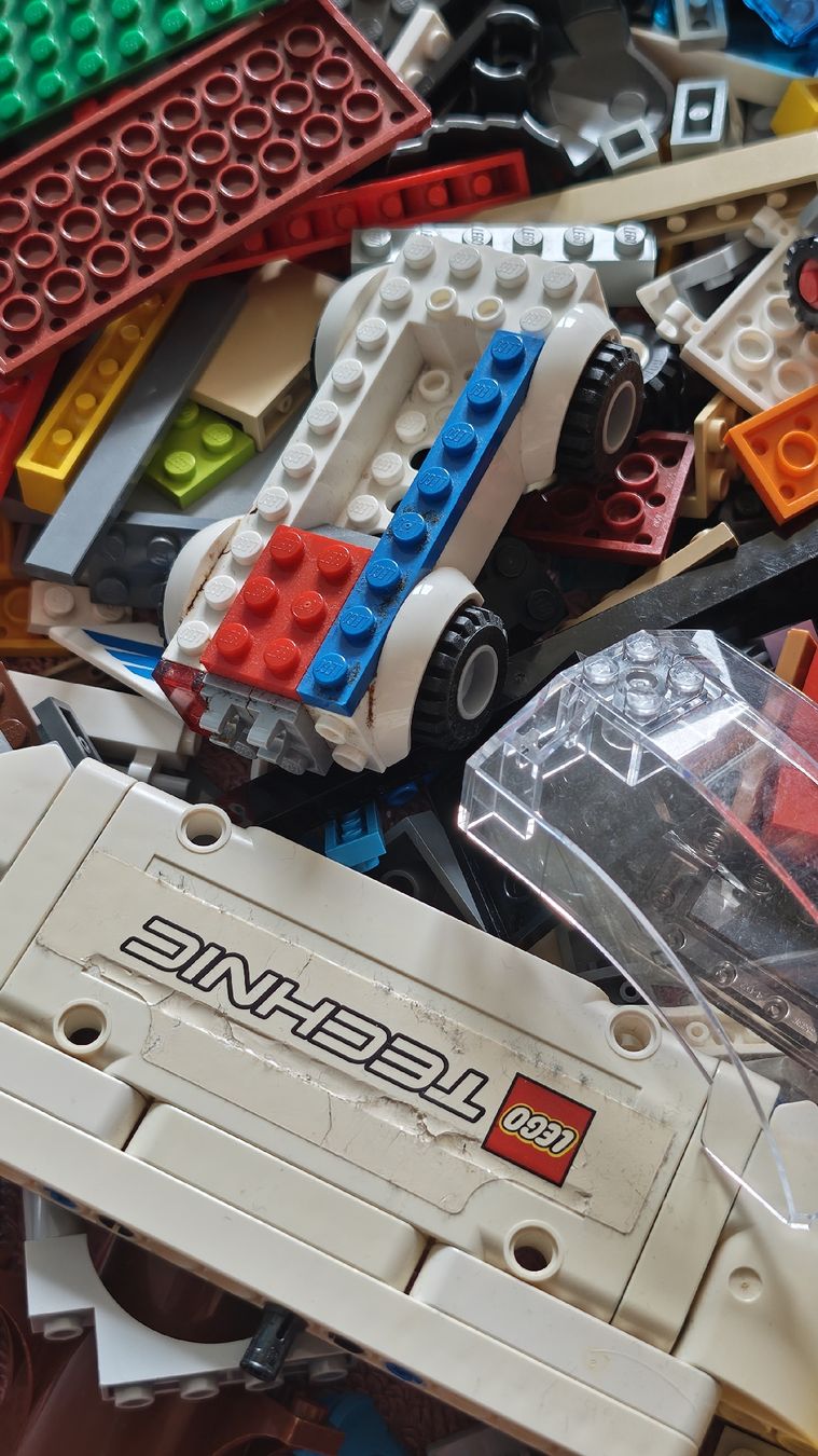 Lego Jouets: Lego "Schrott" ca 3,1 Kilo – D'occasion à Effretikon par Superkarin7 1