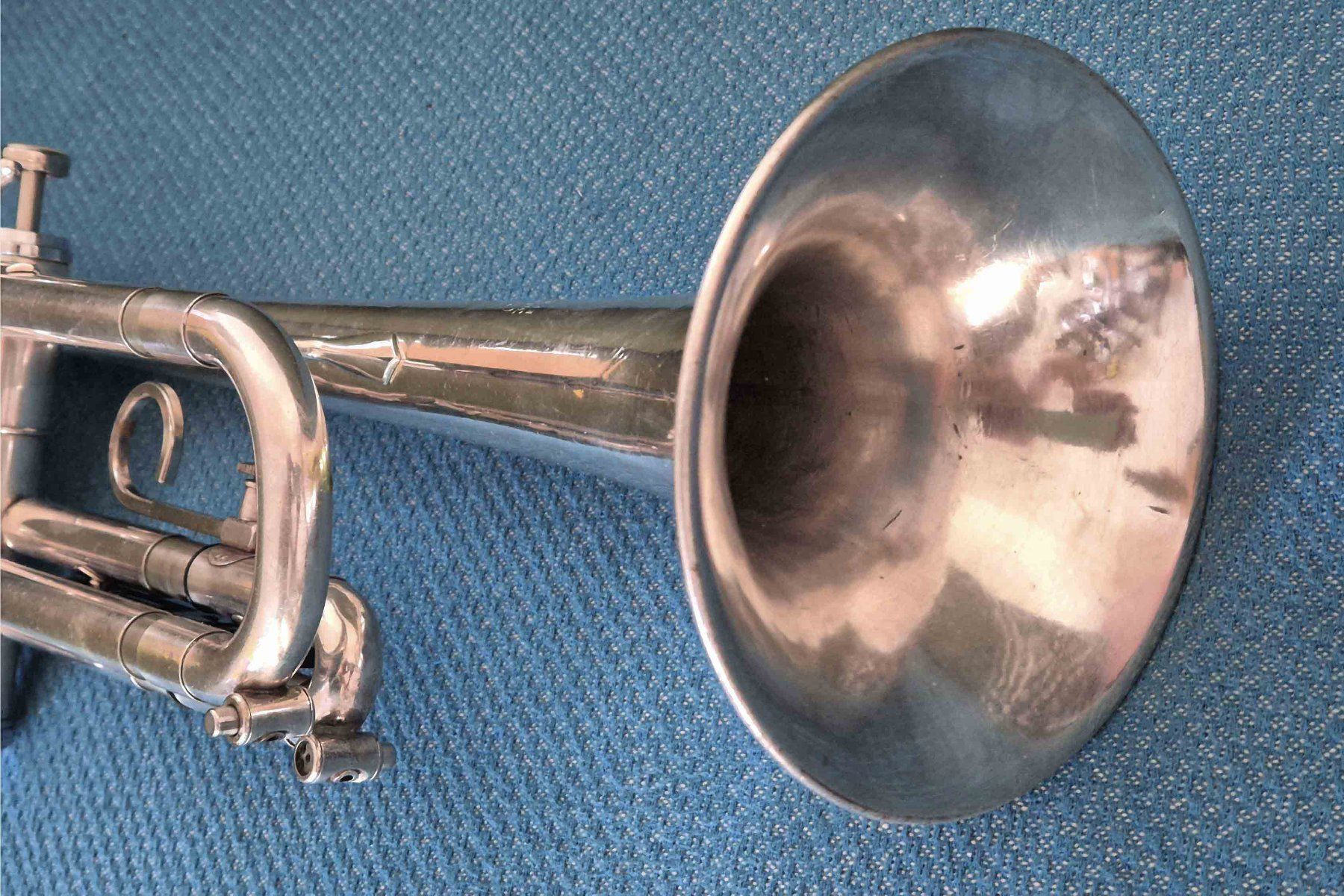 Strumenti musicali: Trompete Getzen 300 Series, versilbert – Usato da Zürich venduto da Misterbloom 5