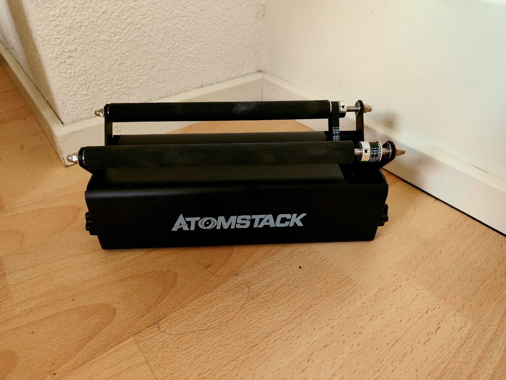 Atomstack Alle Maschinen: Atomstack R3 Rotationswalzen-Modul. – Neu und originalverpackt aus Malters von leif 2