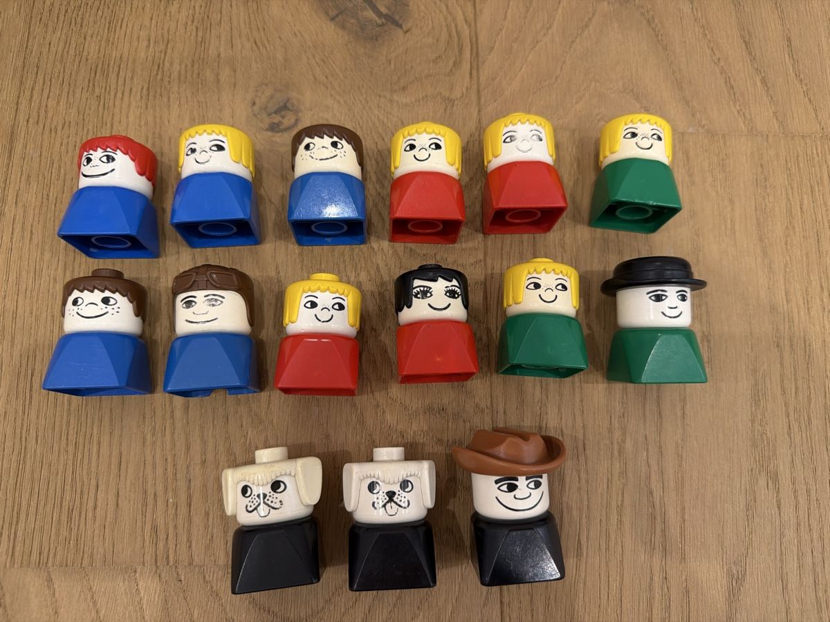 Lego Figurines: Lego Duplo Figuren alt – D'occasion à Hochfelden par man_6d68