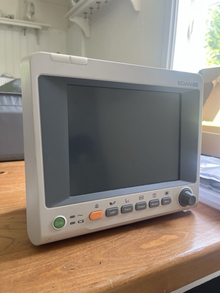 Medizinische Geräte: Edan i50 Vitalzeichenmonitor – Neu (gemäss Beschreibung) aus Ebmatingen von Max_stuff