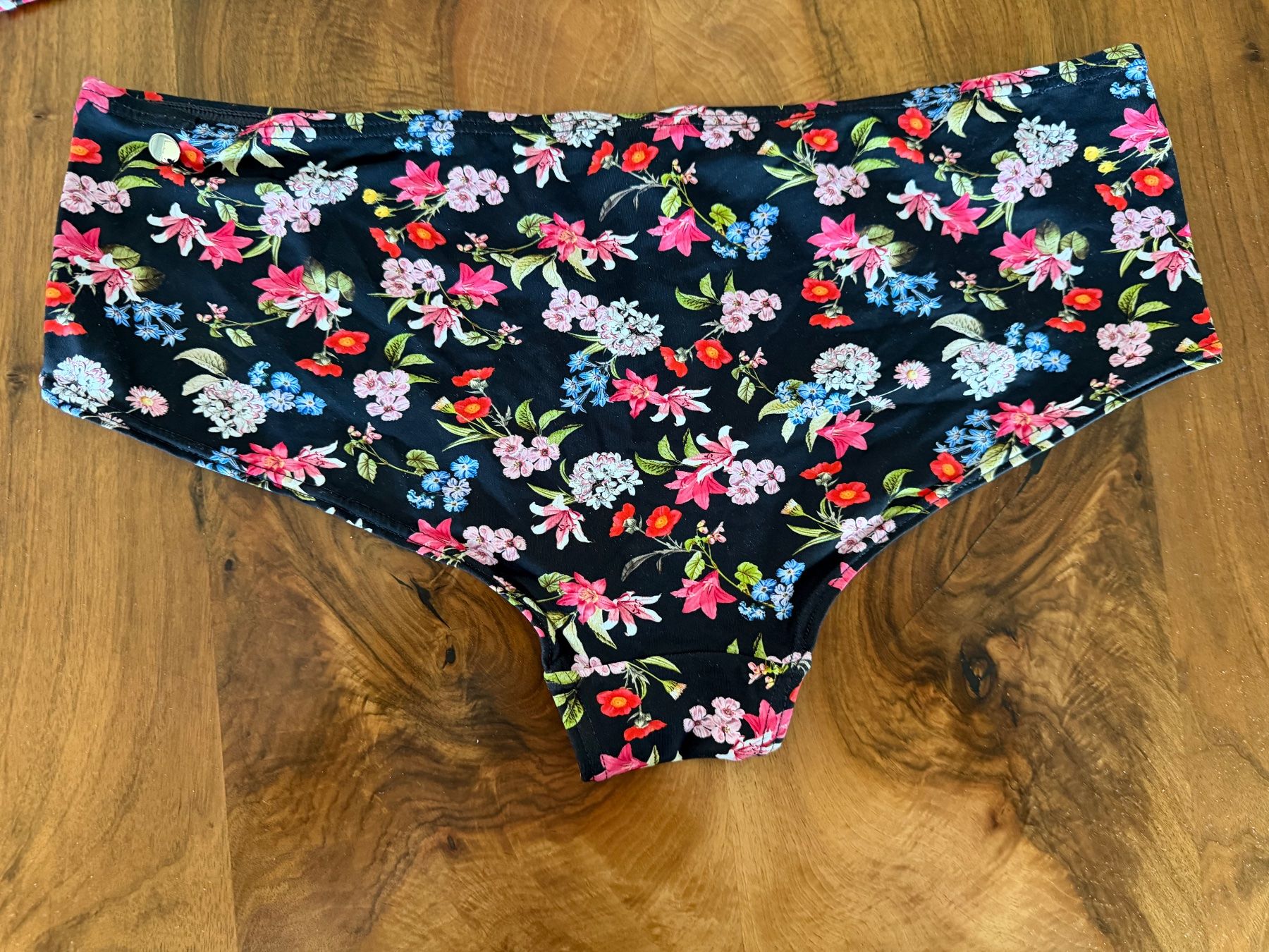 Esprit Costumi da bagno & Bikini: Bikini, Esprit, Oberteil Grösse 38B, Hose Grösse 40 – Usato da Haslen AI venduto da s176 2