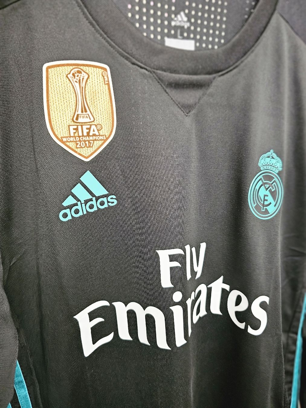 Canottiere & Pantaloni: Real Madrid Spielertrikot 17/18 – Nuovo (secondo la descrizione) da Rickenbach LU venduto da LichterWelt 5