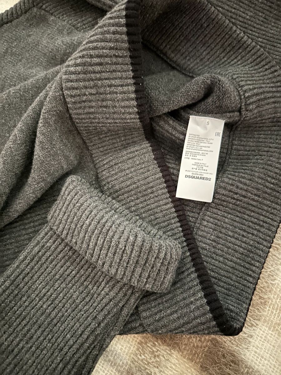 Dsquared2 Pullover & Sweatshirts: Dsquared2 Pullover – Neu (gemäss Beschreibung) aus Binningen von Yuliya15 3