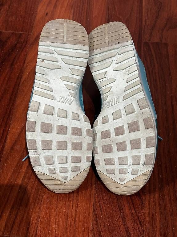 Nike Scarpe da donna: Nike Air Max Thea 37 – Usato da Buchrain venduto da pat4s 2