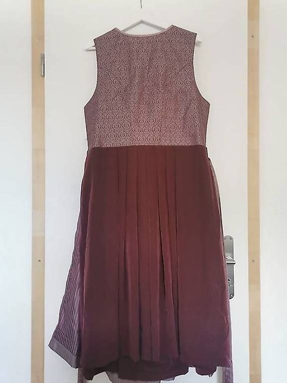 Vestiti: Dirndl Grösse 52 – Usato da Walenstadt venduto da nin_a 2
