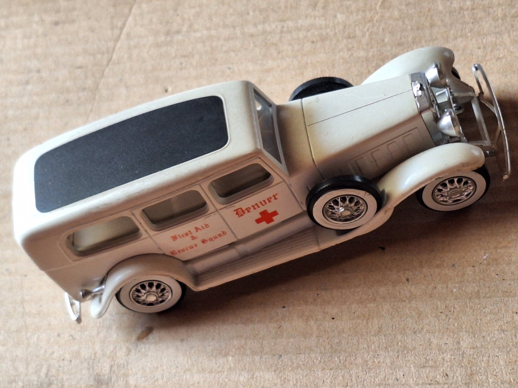 Solido Modellini d'auto: Collection / Modèle réduit  (Cadillac/1931) – Usato da Couvet venduto da zeze03