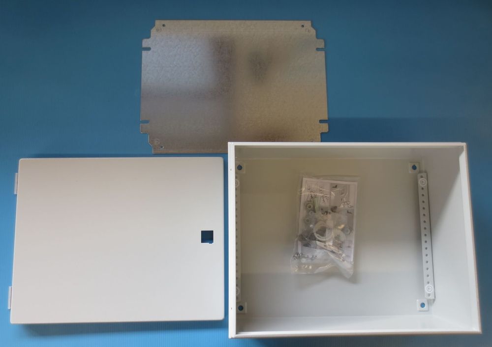Rittal KX Armadio A Parete In Acciaio IP66 - 150x150x80 Mm, Colore Grigio RAL 7035, Grado Di Protezione Elevato