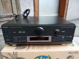 Technics AV Receiver SA-DX550 und Lautsprecher SB-S260
