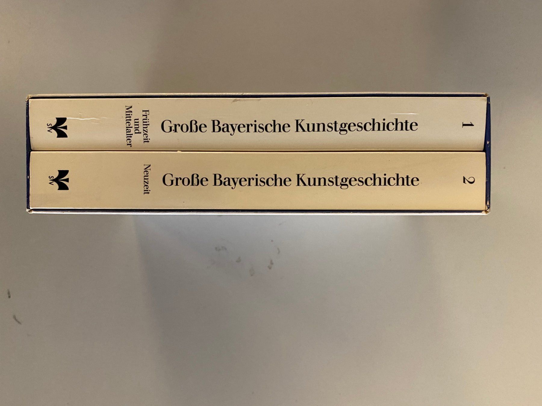 Libri: Grosse bayerische Kunstgeschichte (2Bd.) – Usato da Starrkirch-Wil venduto da UB007