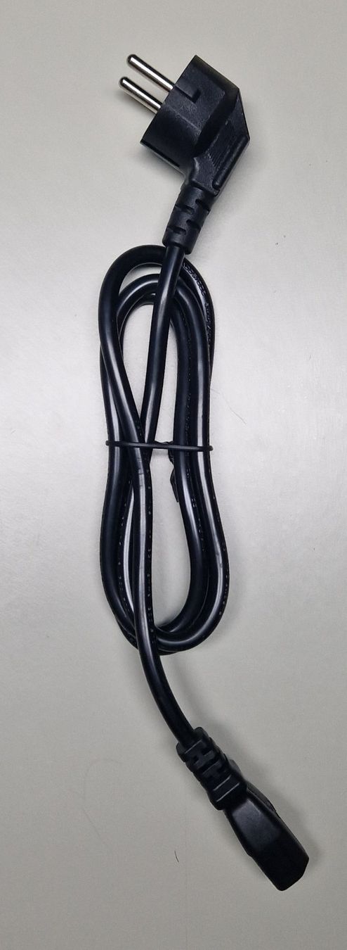 Cavi: Netzkabel IEC 320 (EU-Stecker) – Nuovo e nell'imballaggio originale da Villaz-st-Pierre venduto da BIstroide