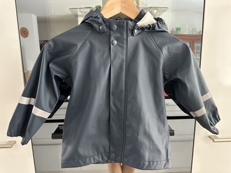 REIMA Regenjacke LAMPI wie NEU Gr. 98