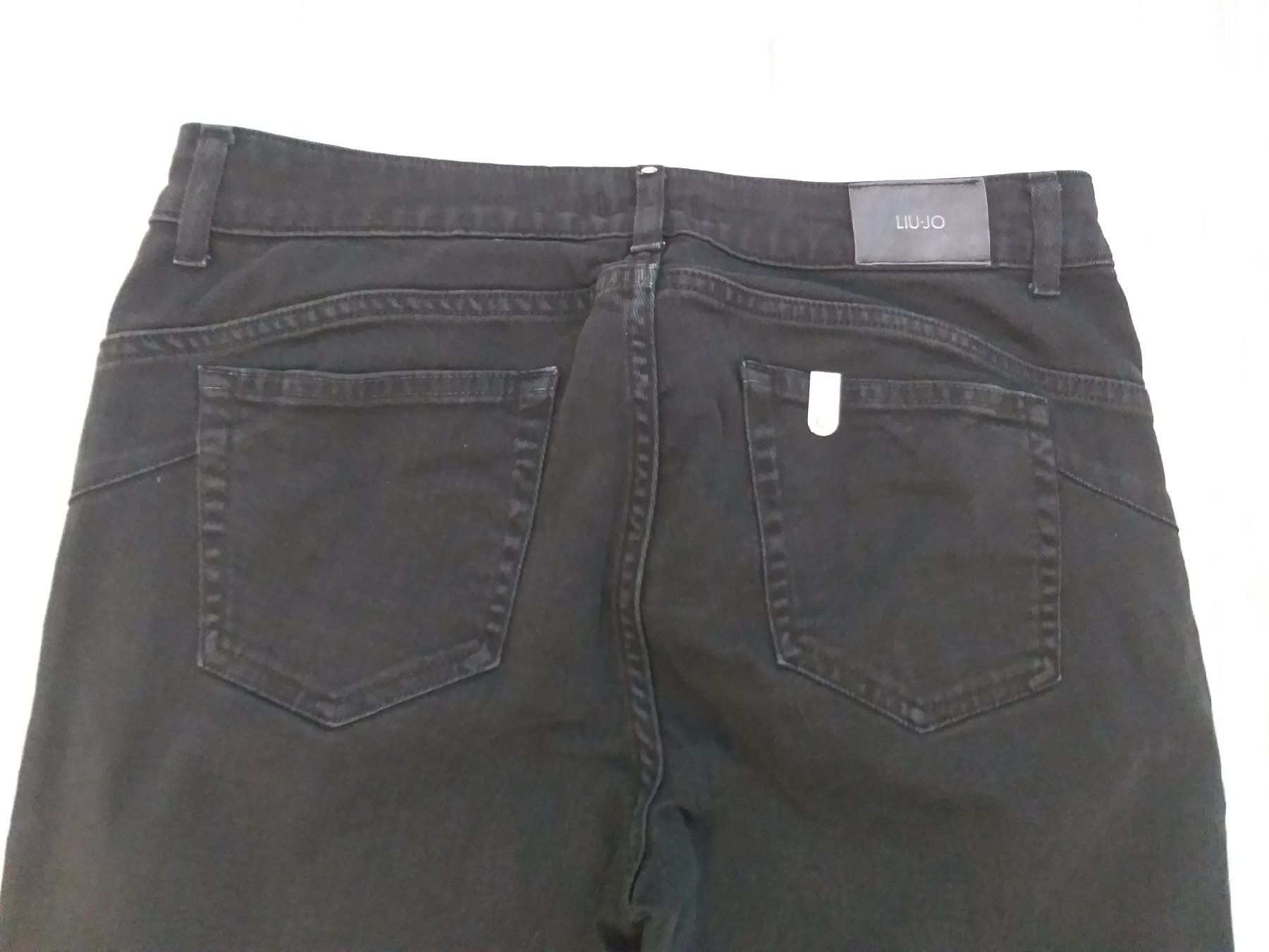 Liu Jo Jeans: LIU JO  Jeans   Taille / Grosse W 31... – Usato da Cossonay-ville venduto da Super-Price-Quality 5