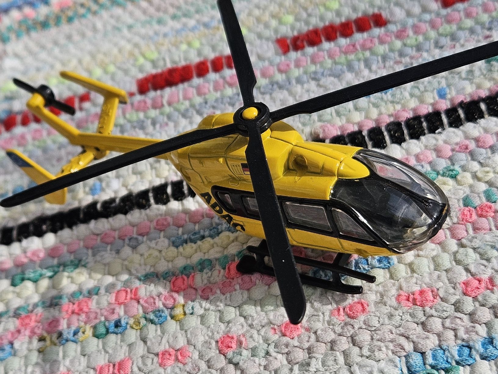 Kit di modellismo & Modellini statici: ADAC Helikopter, gelb, bespielt – Usato da Wettingen venduto da Sk8ertomda 4