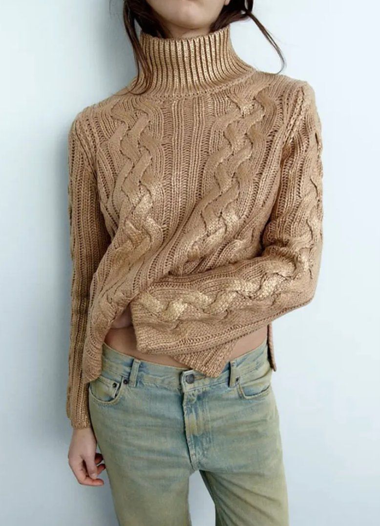 Maglioni & Felpe: Gold-Stehkragen-Pullover im Zopfstrick – Nuovo e nell'imballaggio originale da Zürich venduto da Naebeli 1