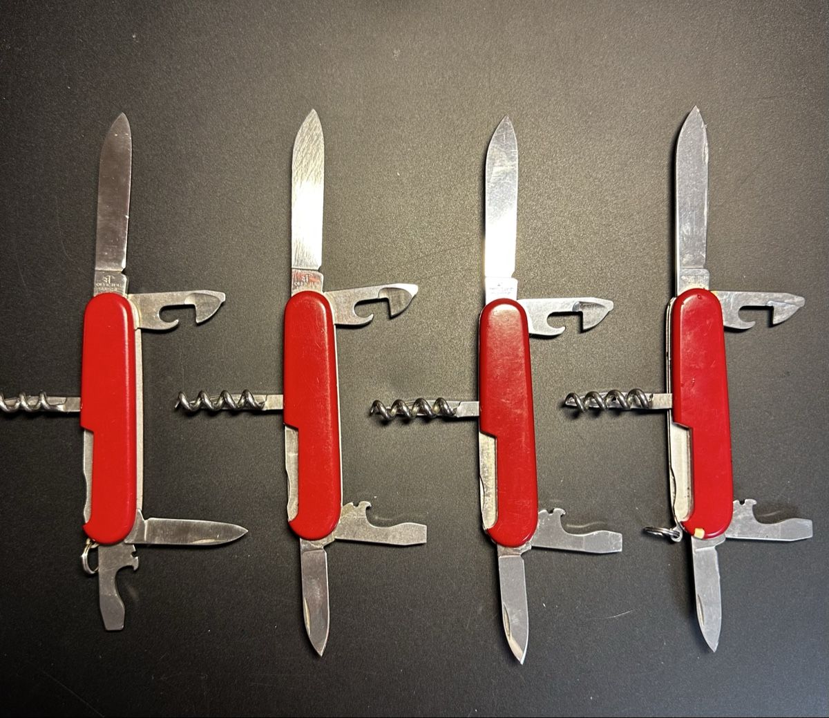 Victorinox Coltelli tascabile: 4 Sackmesser VICTORINOX – Usato da Toffen venduto da Bazzolino 1