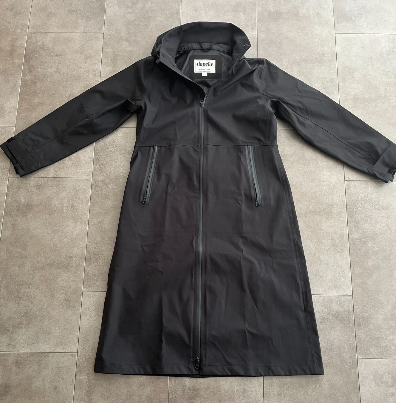 Danefae Jacken: DANEFAE Regenjacke Grösse L – Gebraucht aus Langenthal von Tosafaal