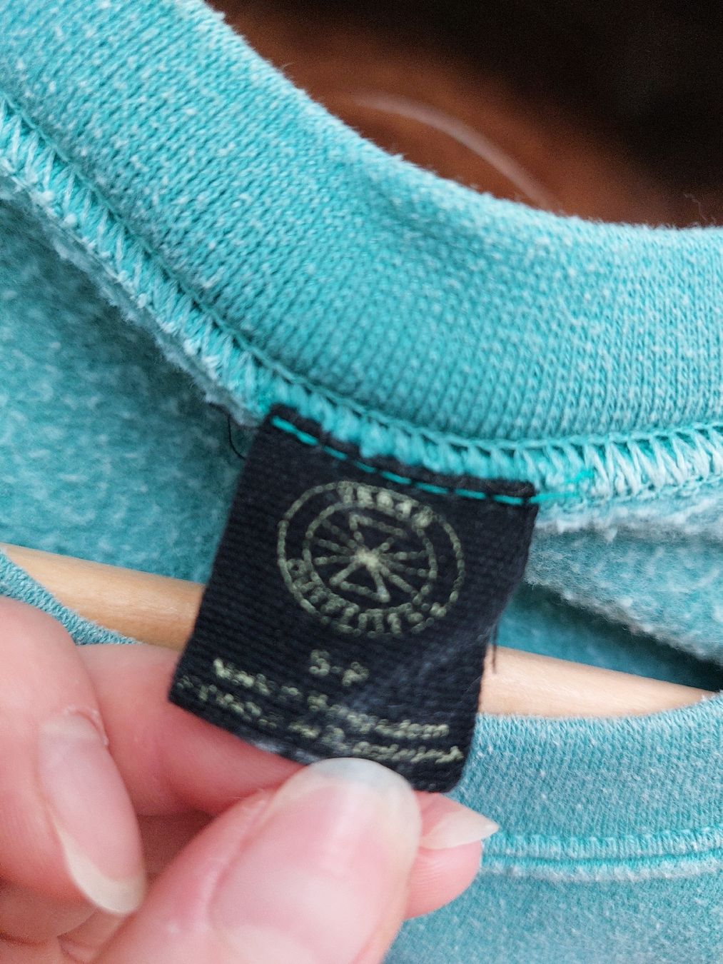 Urban Outfitters Pullover & Sweatshirts: Pullover Urban Outfitters vintage-Optik – Gebraucht aus Münchenbuchsee von Ataf_Morgana 3