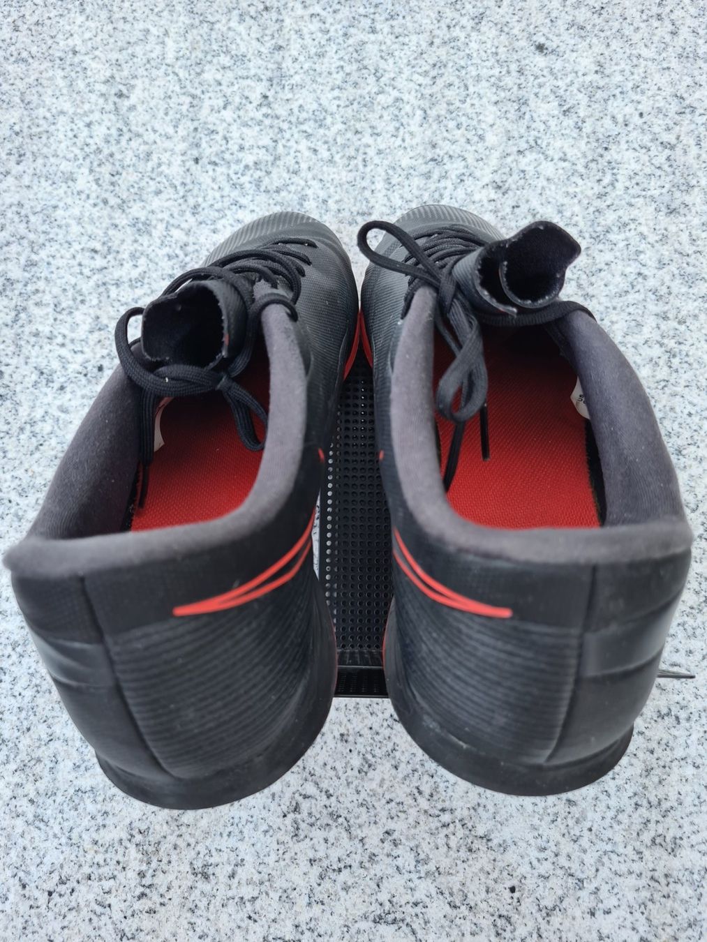 Nike Herrenschuhe: NIKE Shoe Schuhe EUR-Gr. 43 – Gebraucht aus Münchenstein von vitalfit 2