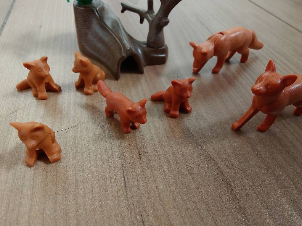 Giocattoli: Playmobil Fuchsfamilie – Usato da Russikon venduto da Mygae 2