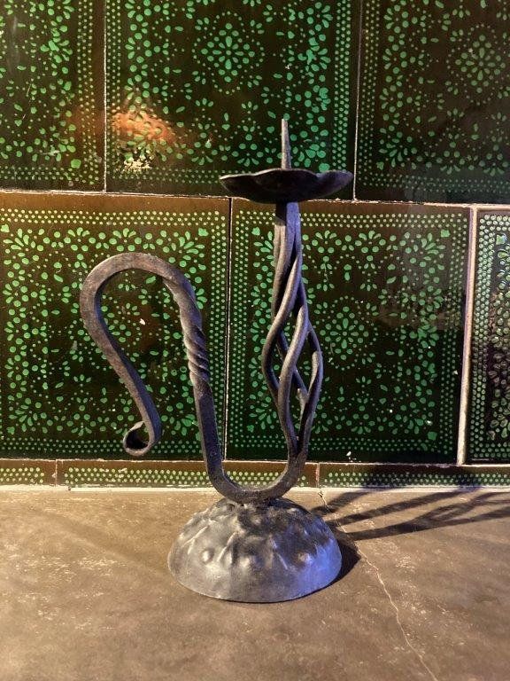 Kerzenständer: Kerzenständer aus Metall handgeschmiedet – Gebraucht aus Hinwil von Antikfischer 2