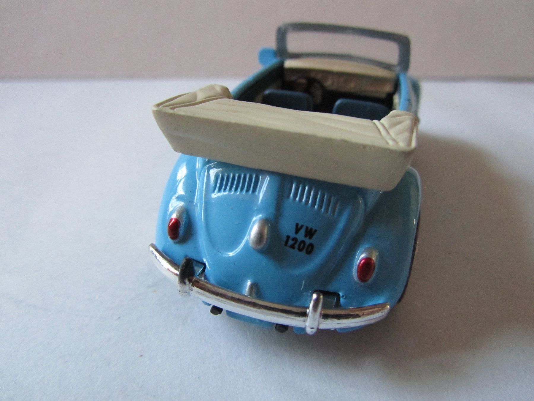 Volkswagen Modellini d'auto: VW 1200 Cabrio, new-ray, unbespielt – Usato da Weiningen ZH venduto da dietsch57 2