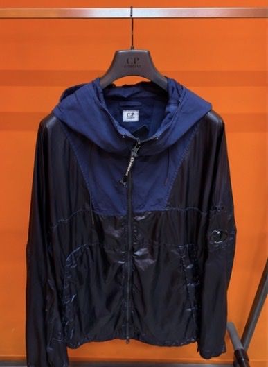 CP Company Giacche: C.P. Company Jacket Lens XL Total Eclipse – Nuovo e nell'imballaggio originale da Massagno venduto da PAKINVV