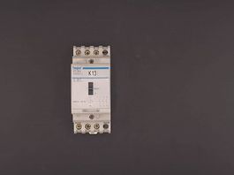 Hager ET 321