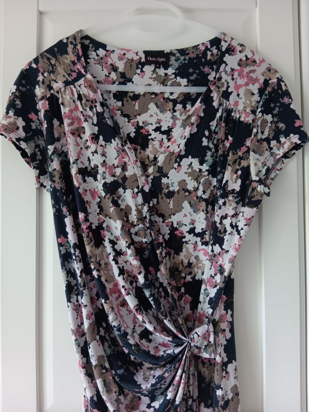 Phase Eight Kleider: PHASE EIGHT Robe / Kleid taille / Grosse 34 CH (8 UK) – Gebraucht aus Cossonay-ville von Super-Price-Quality 1