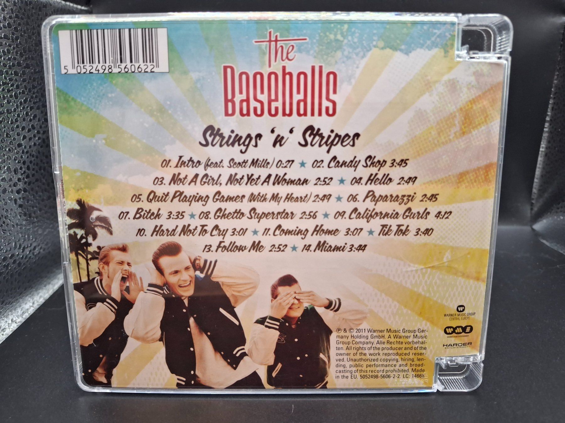 CDs: The Baseballs – Strings 'n' Stripes – Gebraucht aus St.Gallen von jalamusic 1