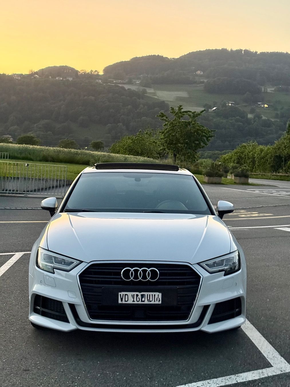Audi Automobili: Audi A3 S-Line 35 TFSI 2019 – Usato da Blonay venduto da IGORN 1