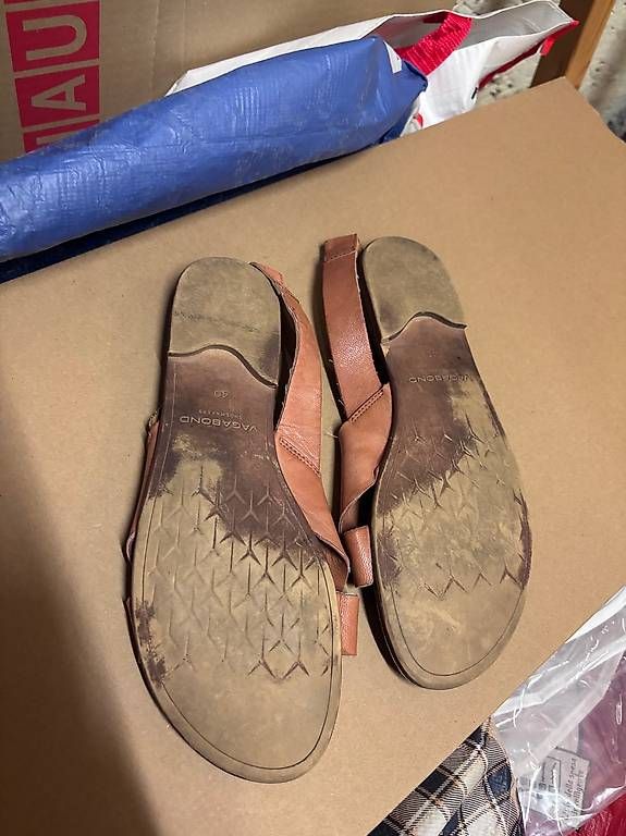 Vagabond Damenschuhe: Vagabond Sandalen Grösse 40 – Gebraucht aus Bern von viddra 2