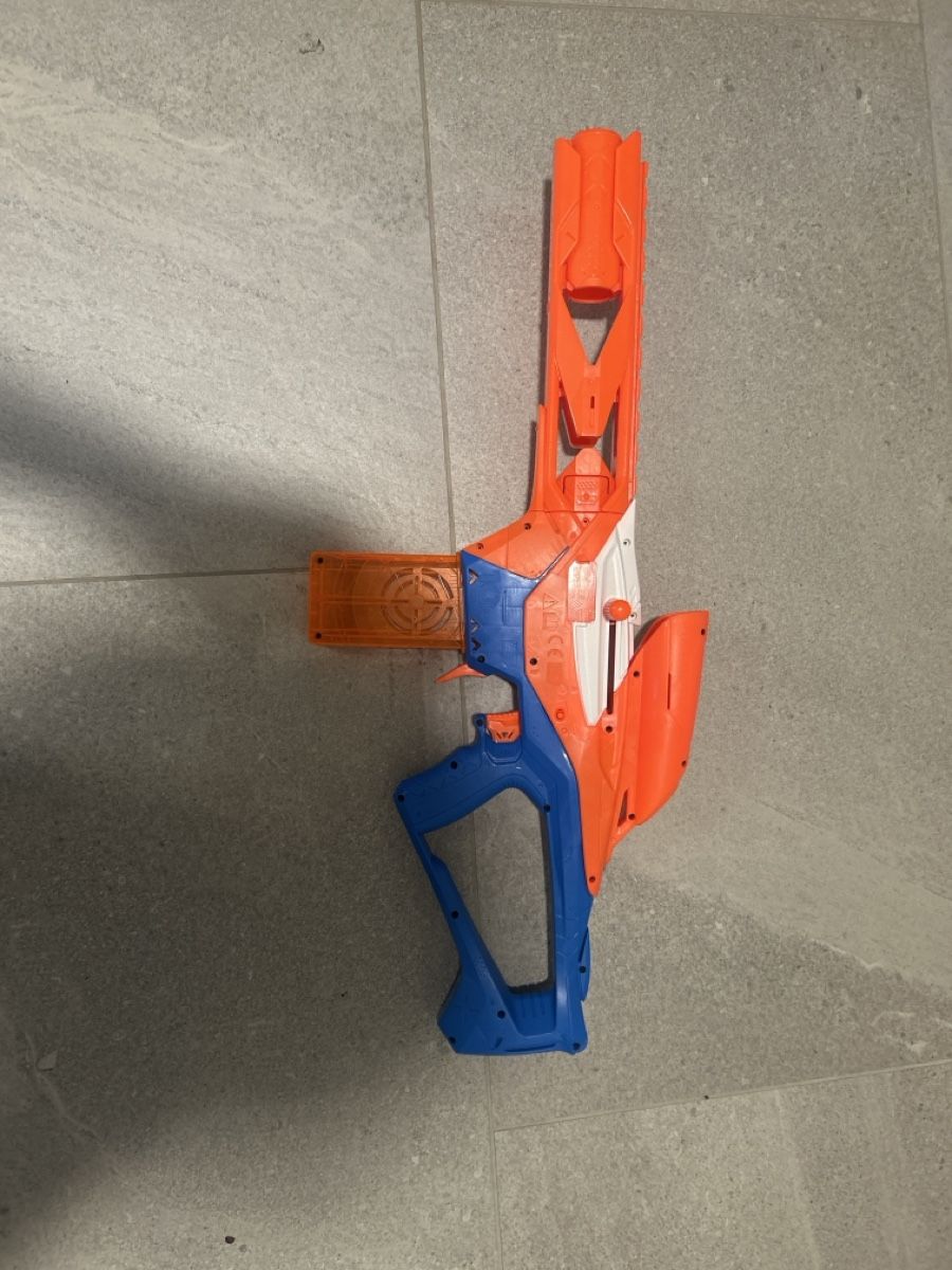 Nerf Giocattoli: Nerf gun mit einen magazin – Usato da Fahrwangen venduto da qtechx 1