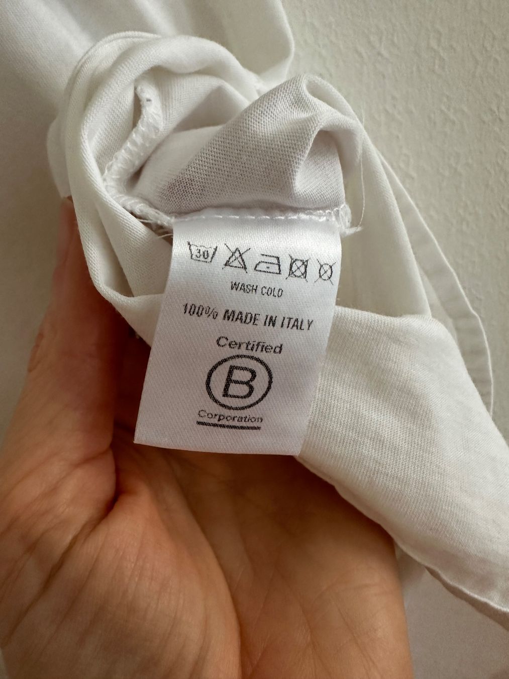 T-shirt: Backlabel T-shirt – Usato da Zürich venduto da aidapo 5