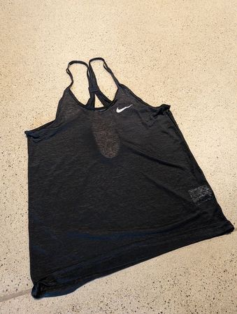Sporttop Nike Gr.XS