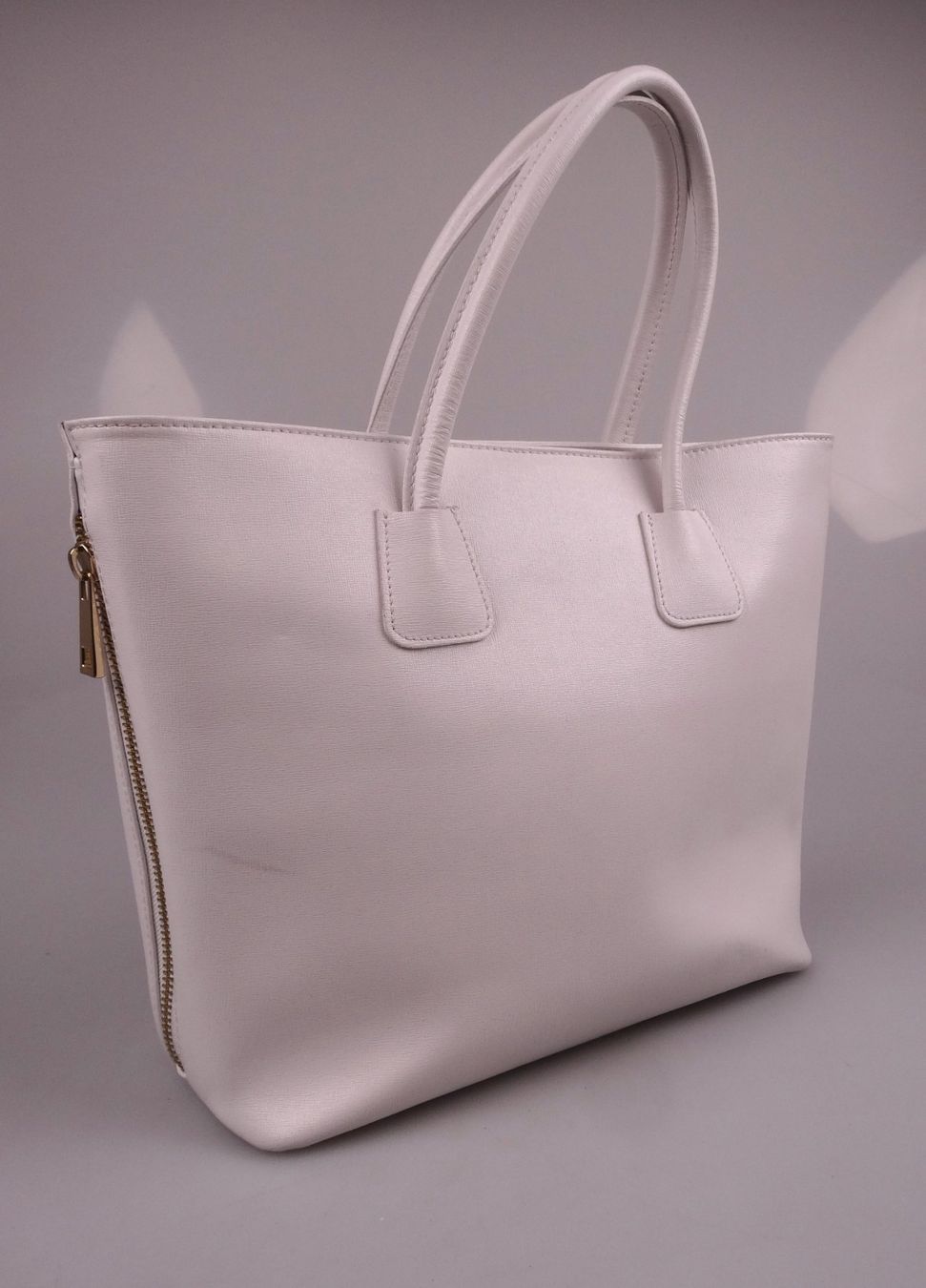 Borse da donna: Weisse Leder Handtasche Shopper – Usato da Volketswil venduto da brockipfannenstil