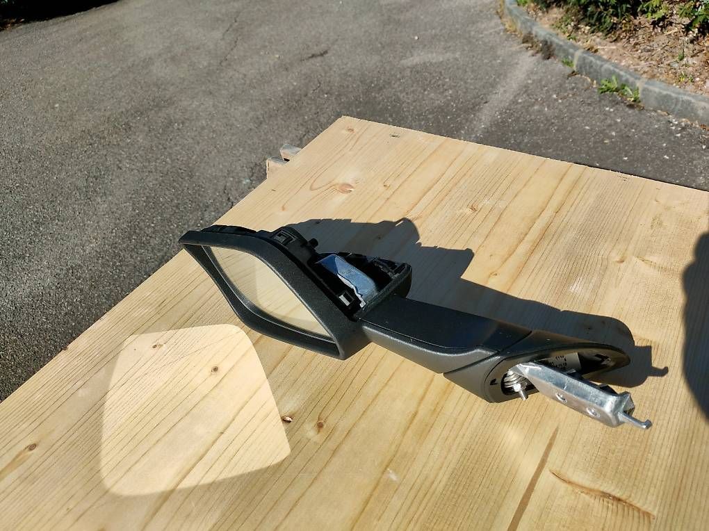 Tutti i ricambio per moto: Rétroviseur moto BMW – Nuovo e nell'imballaggio originale da Lausanne venduto da varadero150