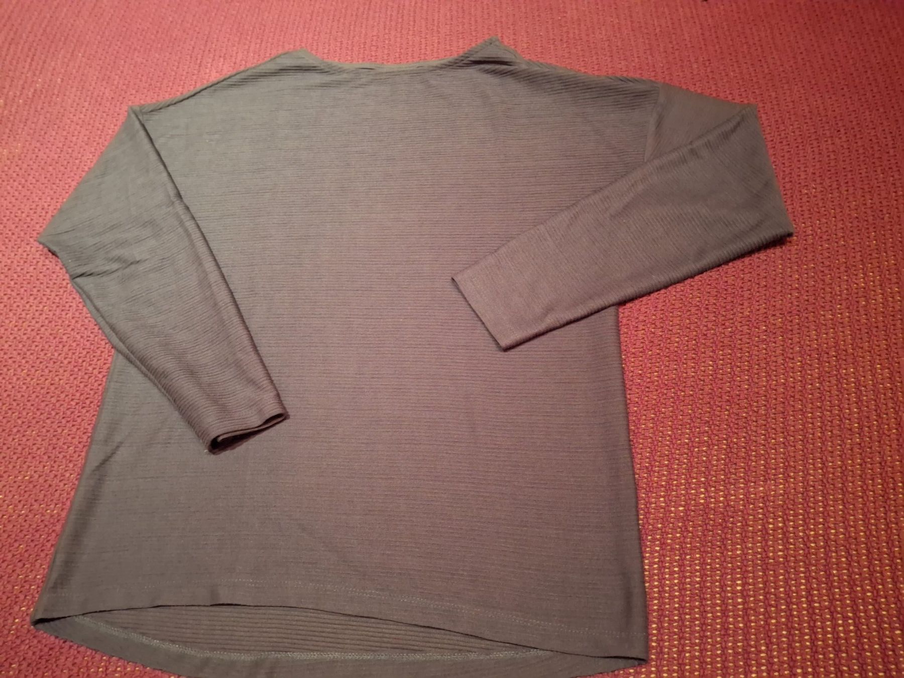 Maglioni & Felpe: Pull taille M marque City Life – Usato da Villiers venduto da san_jn5w 2