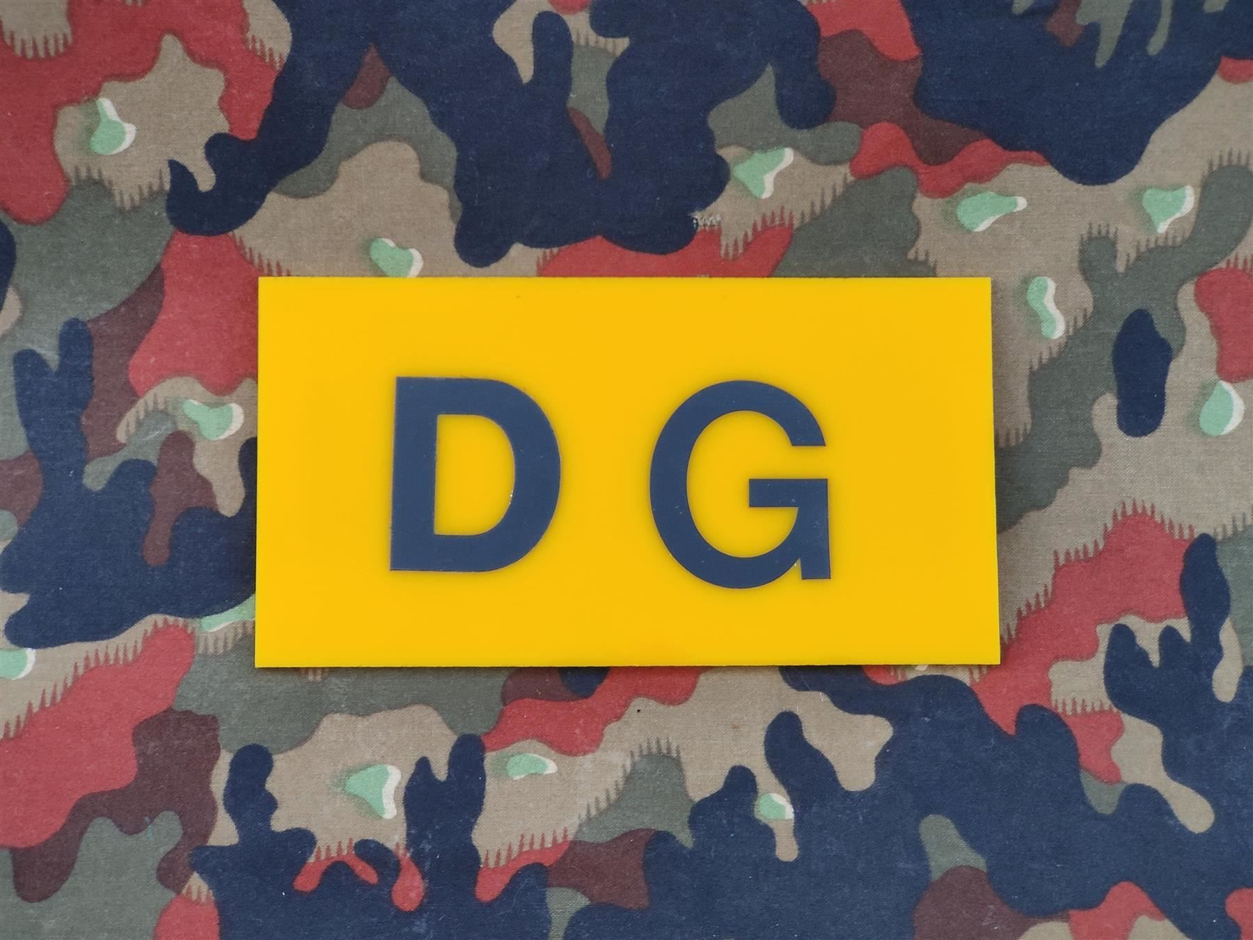 Schilder: Schild DG – Gebraucht aus Bauma von SwissMilitaria