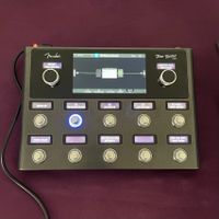 Fender Tone Master Pro Gitarren/Bass Amp Modeller neuwertig