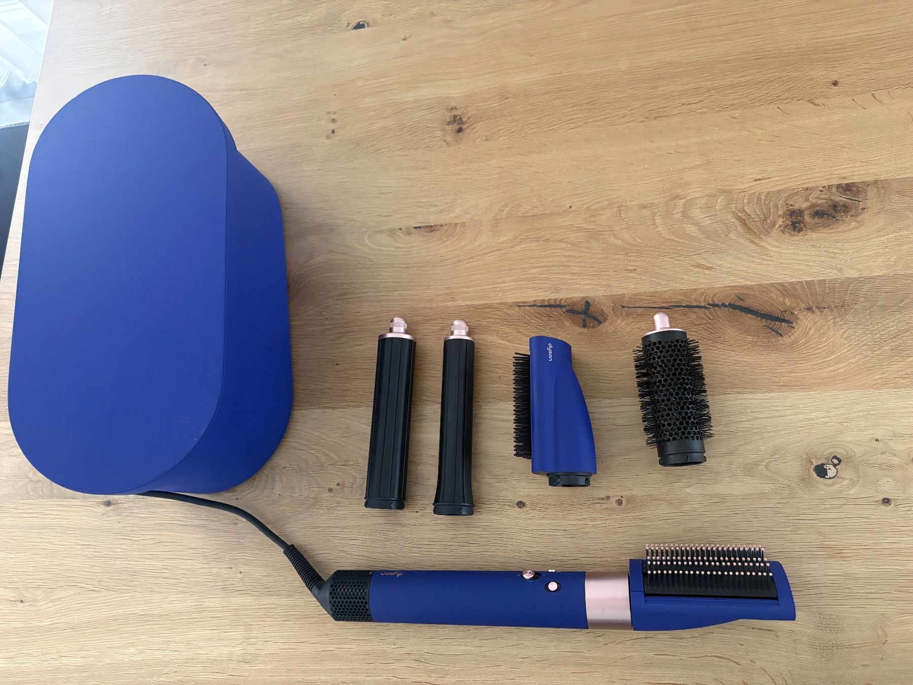 Dyson Asciugacapelli: Dyson Airwrap LONG HS05 Multi-Haarstyler Complete blue/blush – Usato da Lausen venduto da sen_jm7c 3