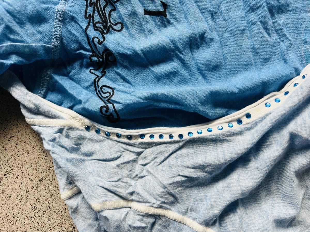T-shirt: Kapuzenshirt, Gr. 38, BW – Usato da Richterswil venduto da Solemare47Nicole 3