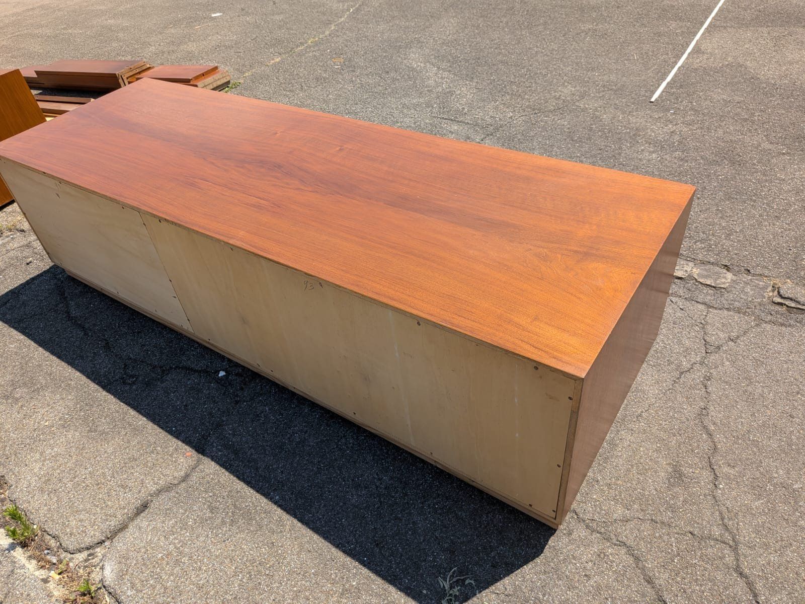 Cassettiere: Mid-Century Sideboard - 2 Türen, 2 Schubladen - Ref. 06/40 – Usato da Au ZH venduto da BrockiAu 6