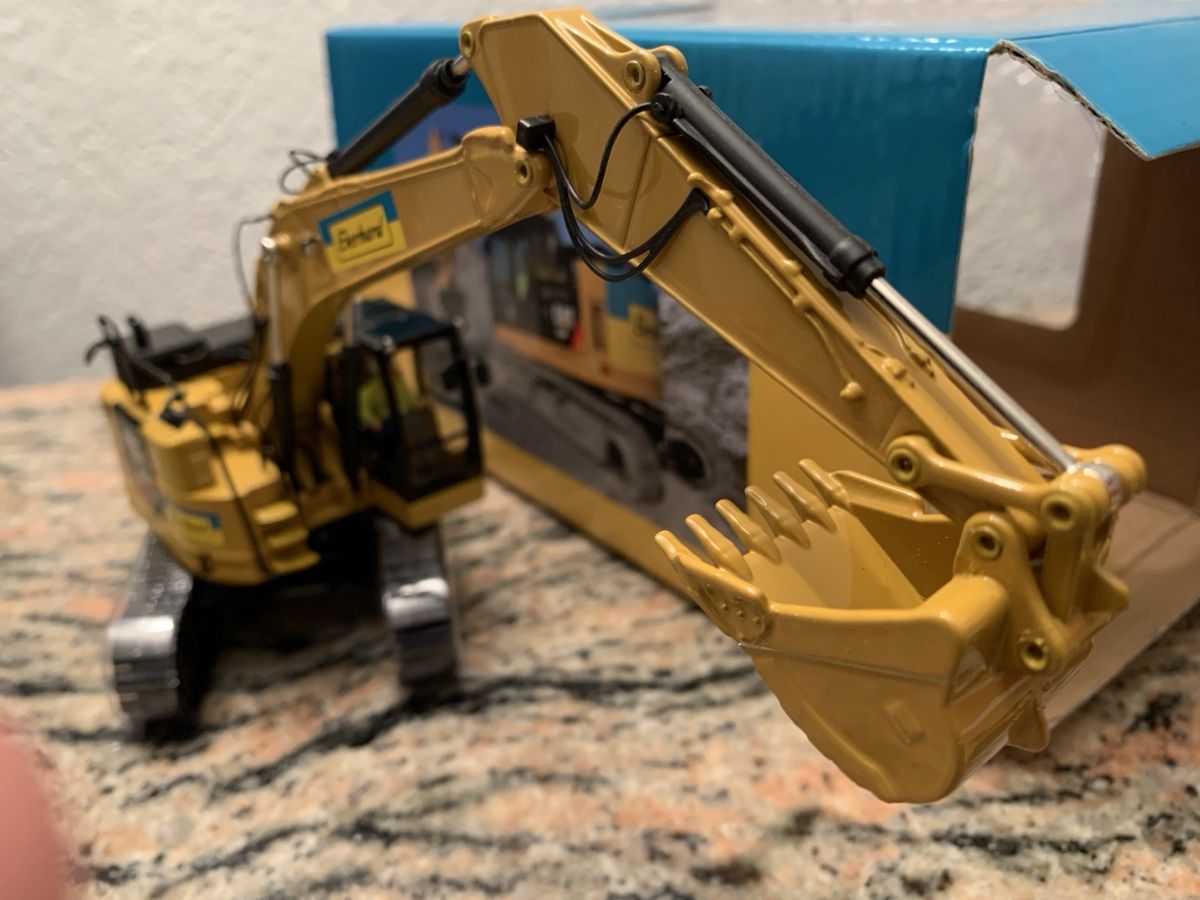 Caterpillar Kit di modellismo & Modellini statici: Cat 335 FL Hydraulikbagger 1:50 NEU – Nuovo e nell'imballaggio originale da Birmenstorf AG venduto da Fhauri 1