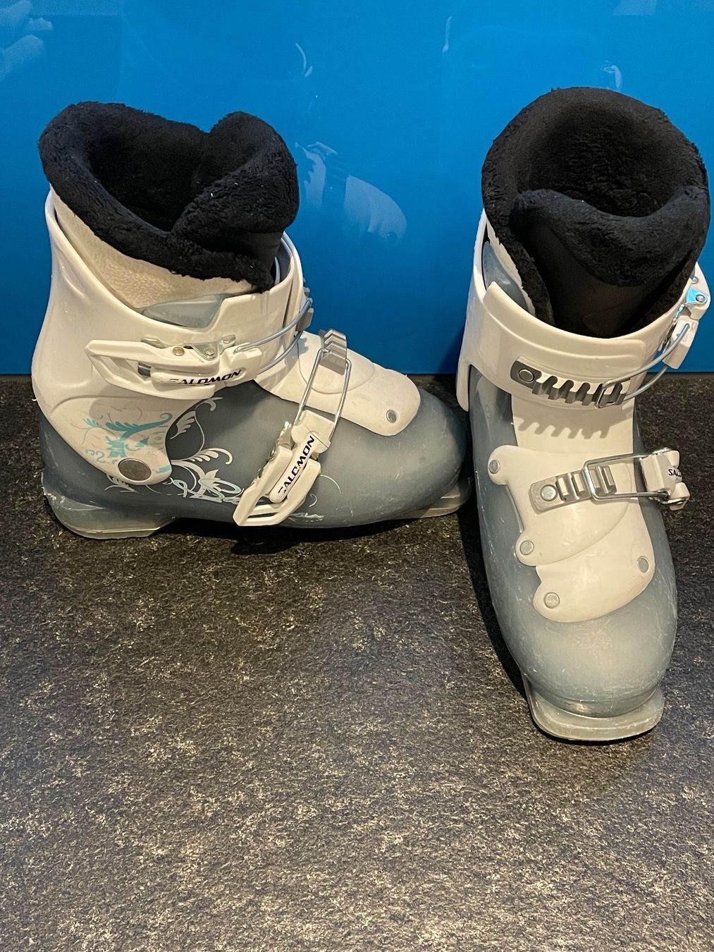 Salomon Scarpe per ragazzi: Skischuhe Salomon T2 Gr.30.5 – Usato da Sarnen venduto da Pinoccio6 1